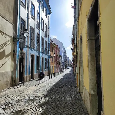 In Bairro Alto 3*