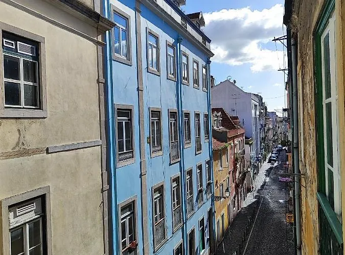 In Bairro Alto بيت ضيافة