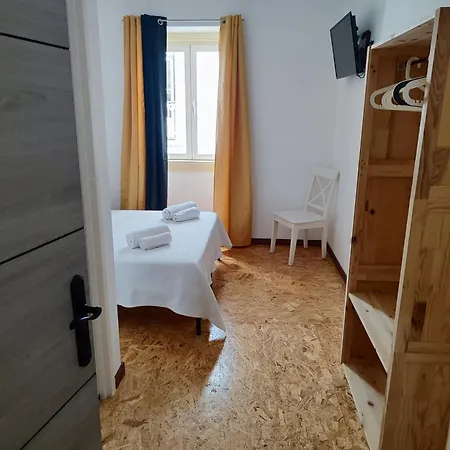 ゲストハウス In Bairro Alto リスボン