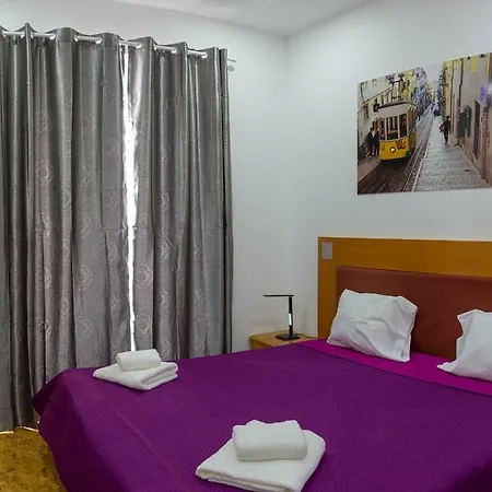 Guest house Guest House Rooms In Bairro Alto Lisbon
